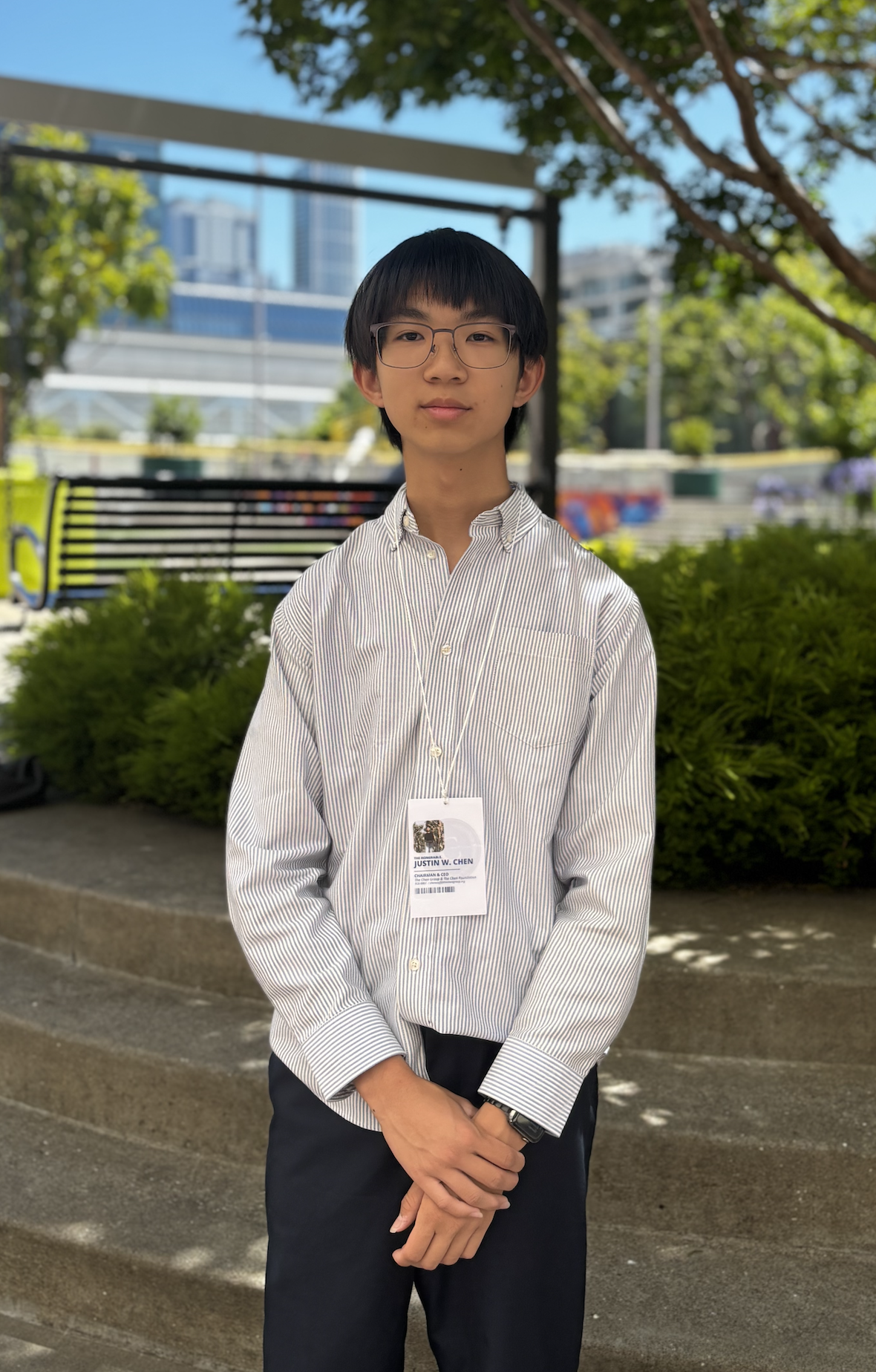 Justin Chen official portrait.